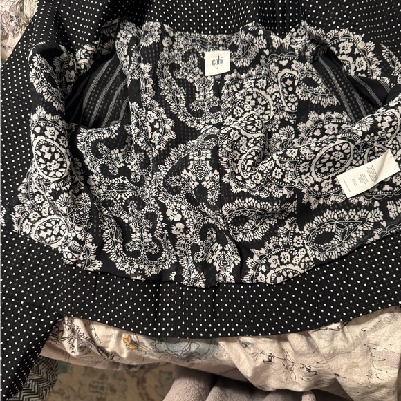 Black and White Polka Dot Blazer - Picture 11 of 11